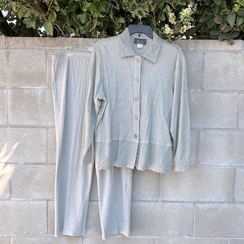 Carol Anderson Collection Grey Gray Button-Up Top and Pants Matching Set Casual